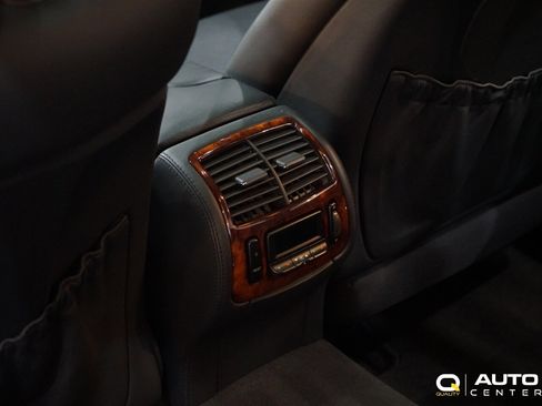 Used 2003 Mercedes-Benz S 600 image 41