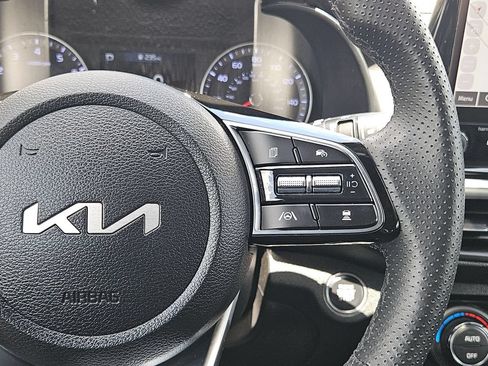 Used 2023 Kia Forte GT-Line w/ GT-Line Premium Package FWD image 23