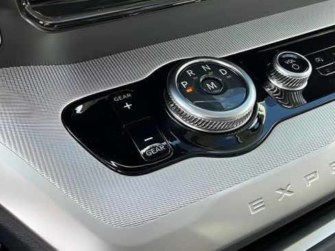 New 2025 Ford Expedition Active AWD/4WD image 41