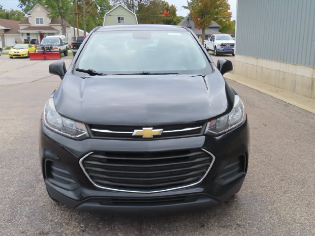 Used 2017 Chevrolet Trax LS AWD/4WD image 9
