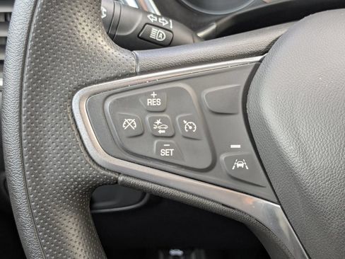 Certified 2023 Chevrolet Equinox LS w/ LS Convenience Package FWD image 28