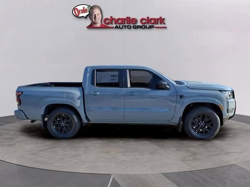 New 2026 Nissan Frontier SV image 6