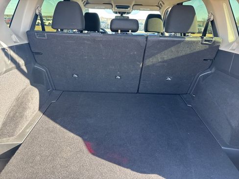 Certified 2025 Nissan Rogue SV image 23