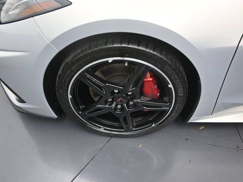 Used 2023 Chevrolet Corvette Stingray Coupe w/ Z51 Performance Package RWD image 9