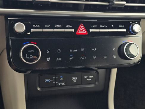 New 2026 Hyundai Tucson Limited FWD image 18