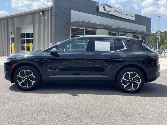 Used 2026 Chevrolet Equinox EV LT AWD/4WD image 32