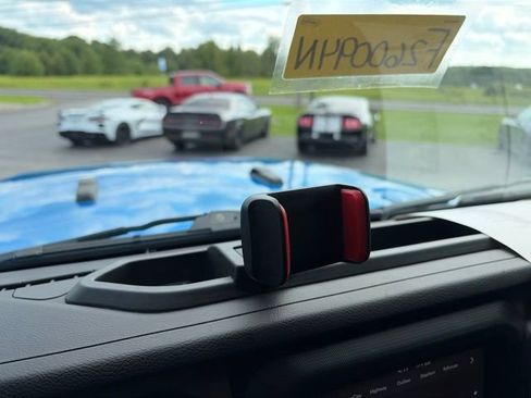 Used 2022 Jeep Gladiator Sport AWD/4WD image 25