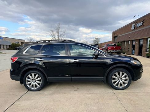 Used 2008 MAZDA CX-9 Grand Touring w/ Moonroof & Bose Audio Pkg image 4