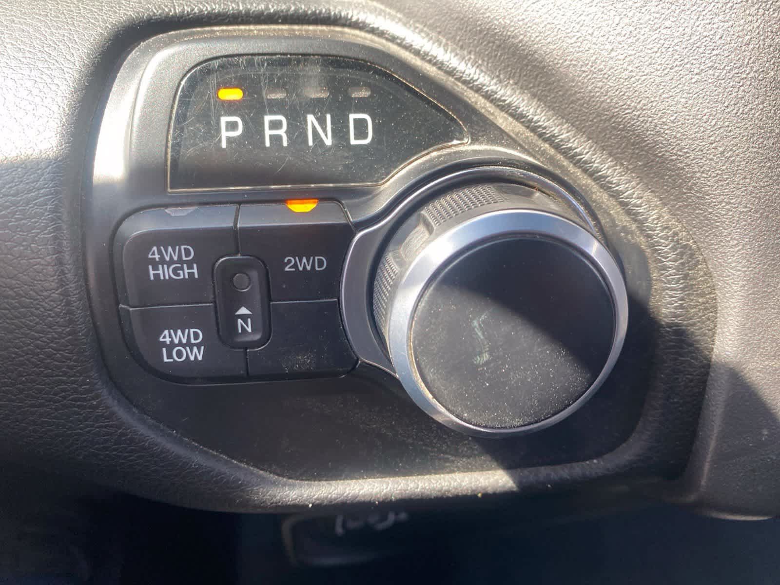 Used 2024 RAM 2500 Big Horn AWD/4WD image 15