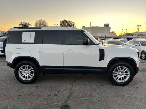 Used 2020 Land Rover Defender 110 S image 7