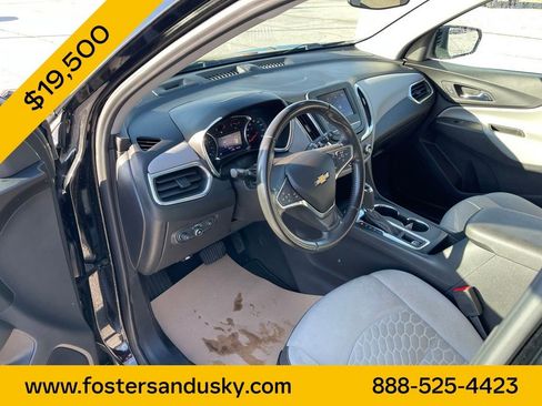 Used 2020 Chevrolet Equinox LT w/ Driver Convenience Package image 17