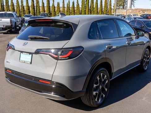 New 2026 Honda HR-V EX-L image 6