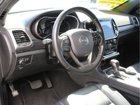Used 2019 Jeep Grand Cherokee Limited X AWD/4WD image 12