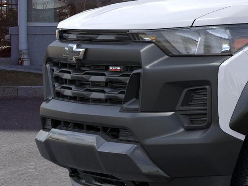 New 2026 Chevrolet Colorado Trail Boss AWD/4WD image 13