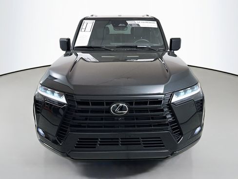 Certified 2024 Lexus GX 550 image 2