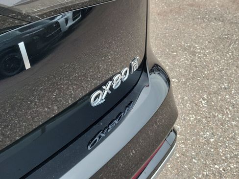 New 2026 INFINITI QX80 Luxe image 7