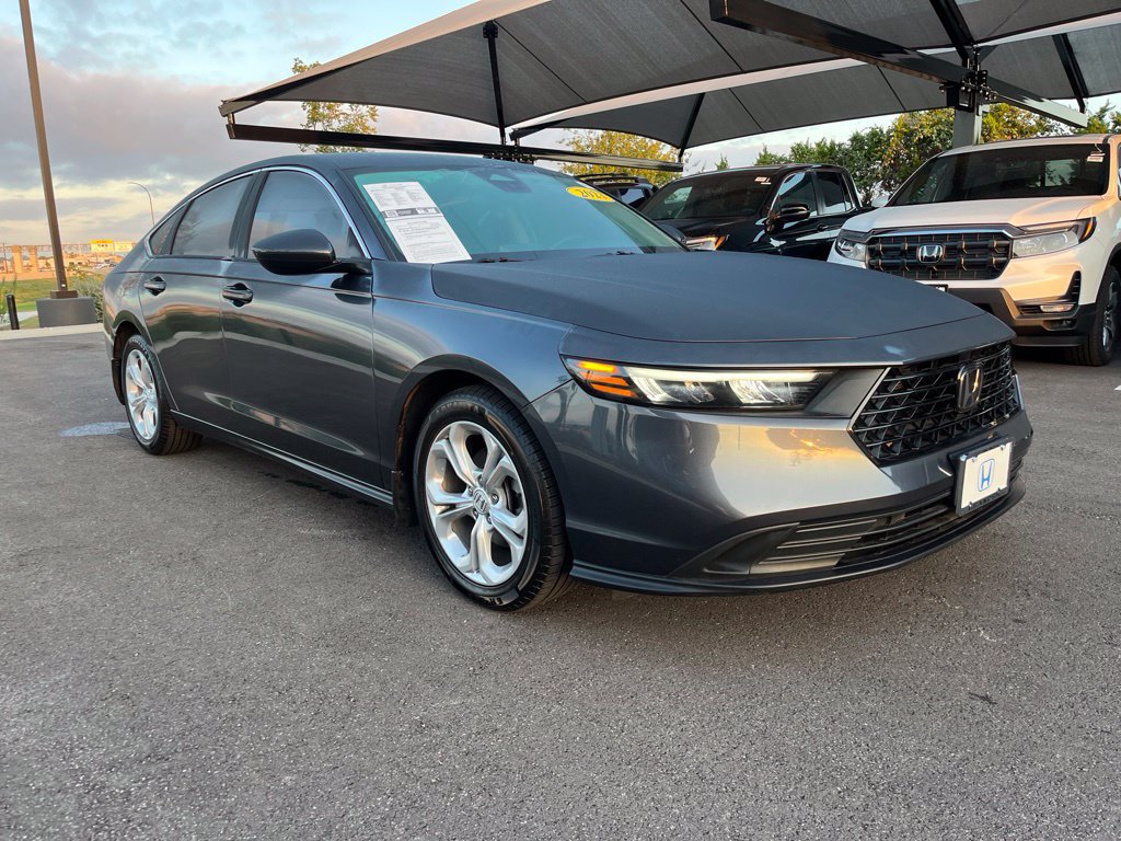 Used 2023 Honda Accord LX image 3