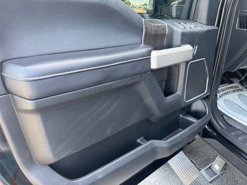 Used 2021 Ford F250 Lariat w/ FX4 Off-Road Package AWD/4WD image 21