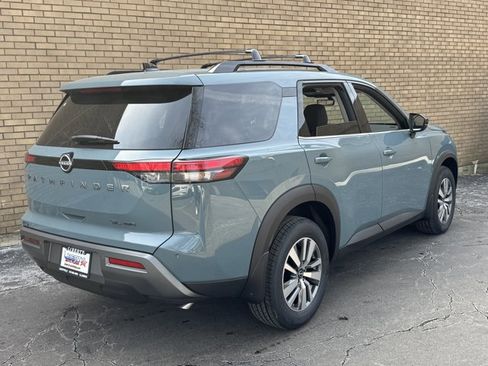 New 2026 Nissan Pathfinder SL image 15
