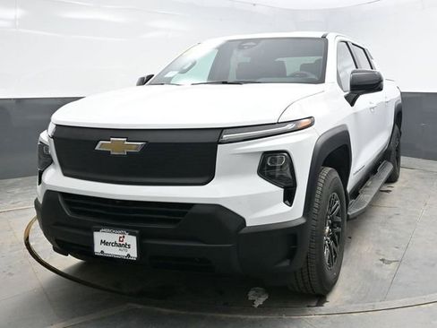 Used 2024 Chevrolet Silverado EV W/T image 2