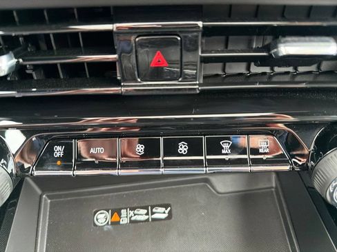 New 2026 Chevrolet Tahoe Premier AWD/4WD image 21