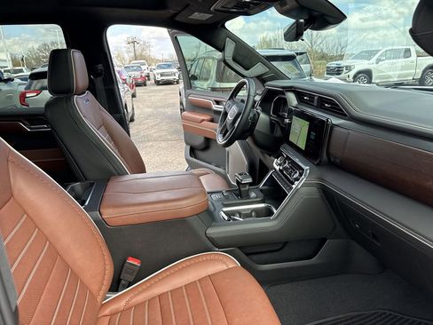 Certified 2024 GMC Sierra 1500 Denali Ultimate image 35