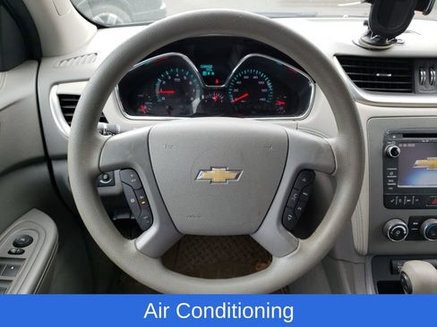 Used 2013 Chevrolet Traverse LS image 12