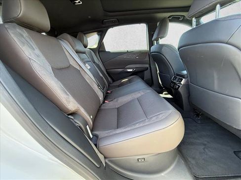 Used 2024 Lexus RX 350 FWD w/ Convenience Package image 23