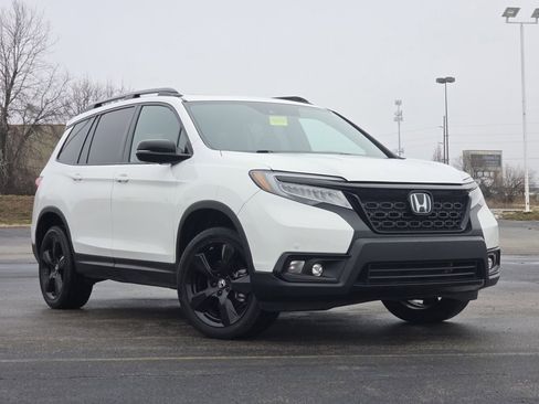 Used 2021 Honda Passport Elite image 2