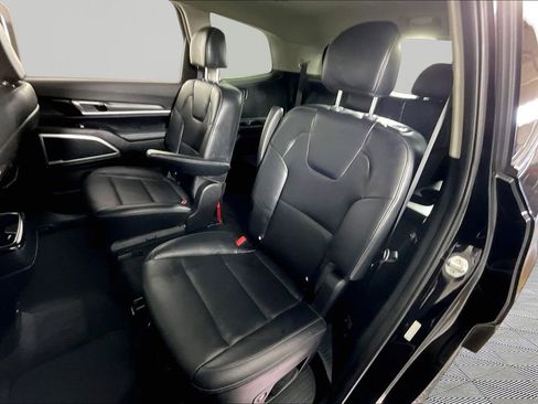Used 2022 Kia Telluride S FWD image 21