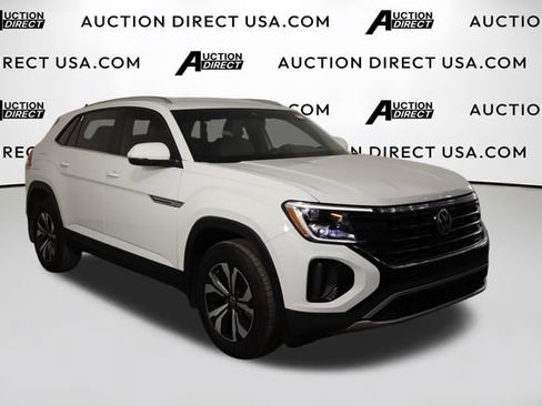 Used 2025 Volkswagen Atlas Cross Sport SE FWD image 35