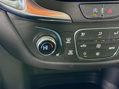 Used 2024 Chevrolet Equinox LT image 13