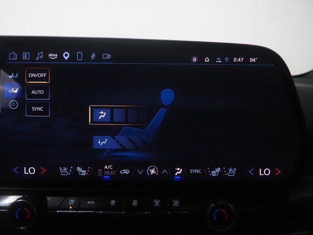 Used 2024 Chevrolet Blazer EV AWD RS image 46