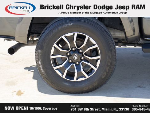 Used 2022 Toyota Tacoma TRD Sport w/ Technology Package image 36