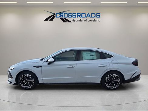 New 2026 Hyundai Sonata SEL image 2