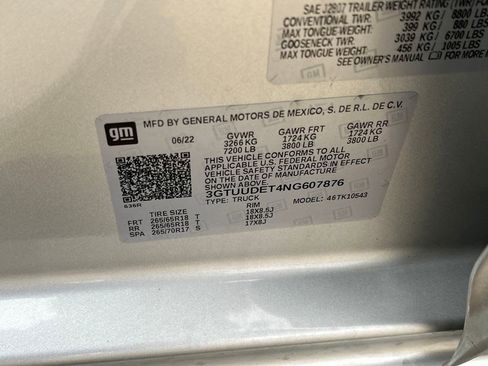 Used 2022 GMC Sierra 1500 SLT w/ SLT Convenience Package image 39