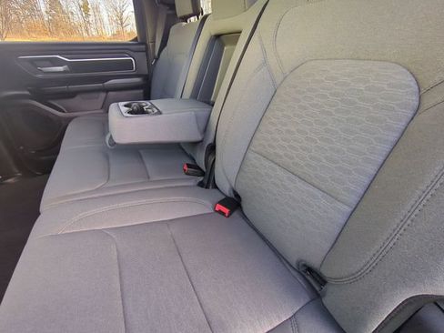 Used 2025 RAM 1500 Big Horn AWD/4WD image 28