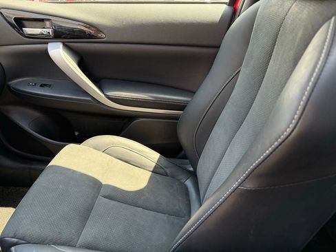 Used 2022 Mitsubishi Eclipse Cross SEL AWD/4WD image 18