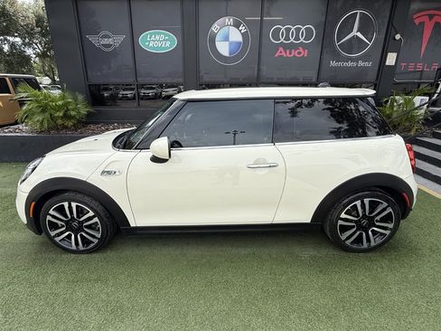 Used 2019 MINI Cooper S FWD image 8