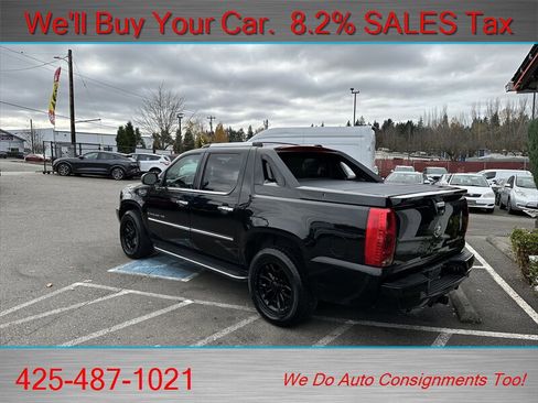 Used 2008 Cadillac Escalade EXT image 3