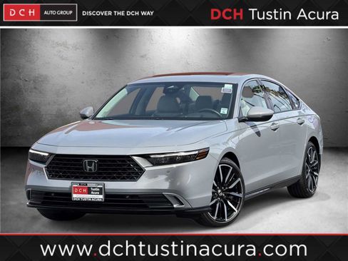 Used 2025 Honda Accord Touring image 1