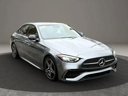 Used 2022 Mercedes-Benz C 300 4MATIC Sedan image 12
