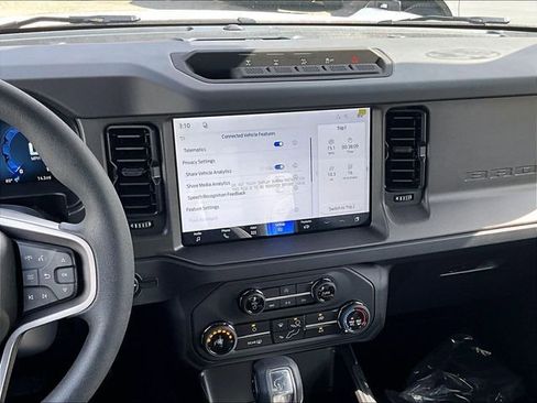 New 2026 Ford Bronco 2-Door AWD/4WD image 8