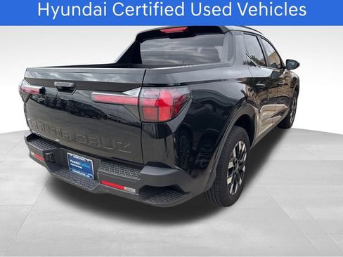 Certified 2025 Hyundai Santa Cruz SEL image 3