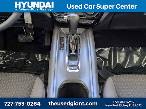 Used 2020 Honda HR-V LX image 19