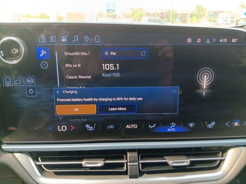 Used 2024 Chevrolet Equinox EV LT AWD/4WD image 19