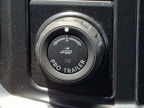 Certified 2024 Ford F250 Platinum AWD/4WD image 19