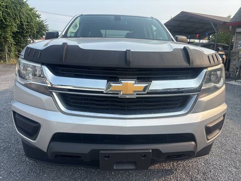 Used 2018 Chevrolet Colorado W/T w/ WT Convenience Package AWD/4WD image 2