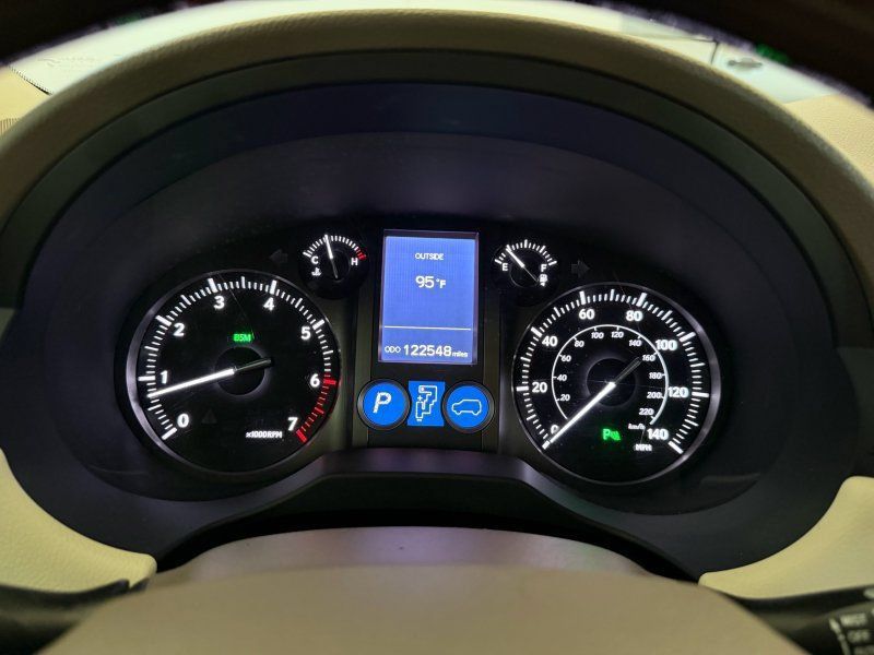 Used 2018 Lexus GX 460 Premium AWD/4WD image 24