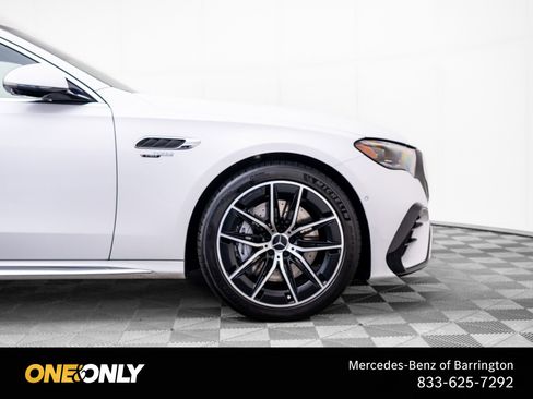 Used 2025 Mercedes-Benz E 53 AMG e 4MATIC Sedan image 33